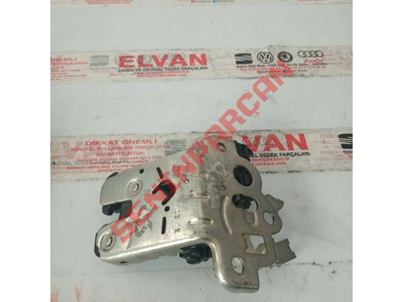 8R0827505 - BAGAJ KAPAK KILIDI