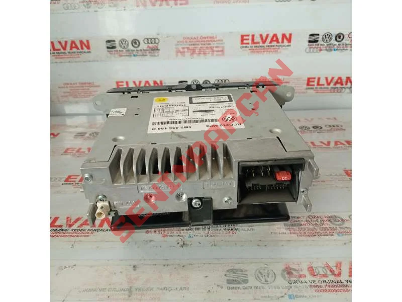 5M0035156D - ARAÇ RADYOSU STEREO-CD