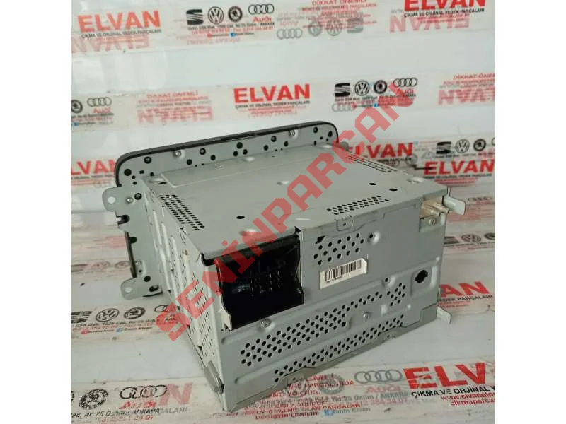 5M0035186L - ARAÇ RADYOSU STEREO-CD