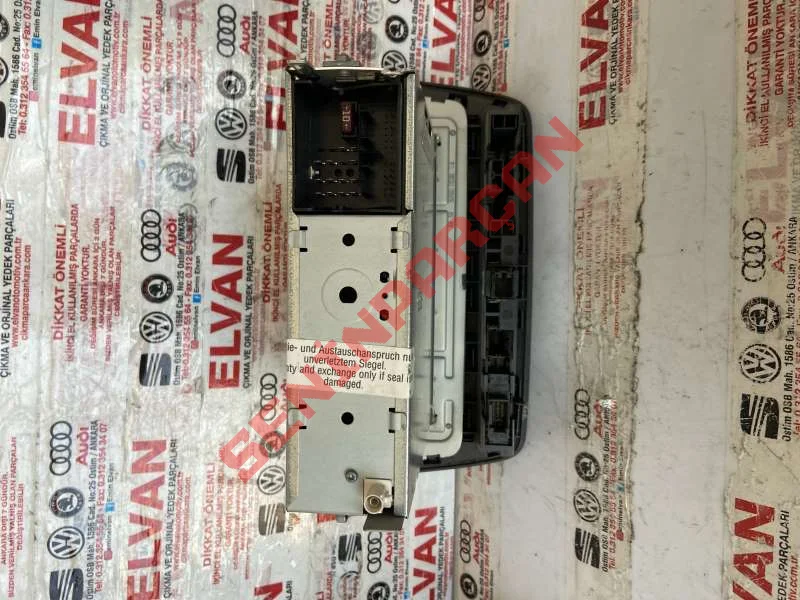 6J0035156 - MP3 ÇALARLI ARAÇ RADYOSU