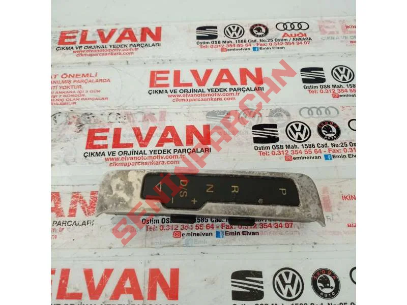 8R1713463 - GÖSTERGE ÜNİTES