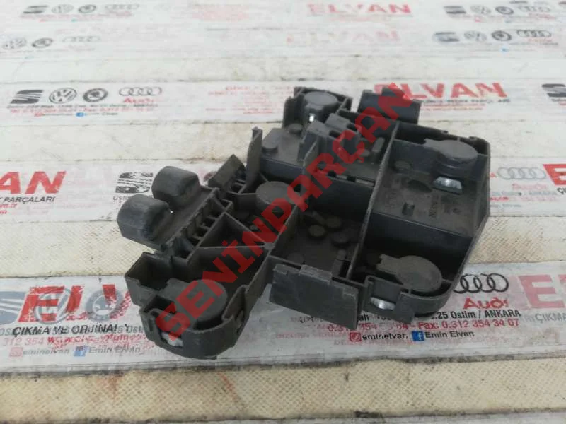 191945258 - IŞIK BRAKETİ