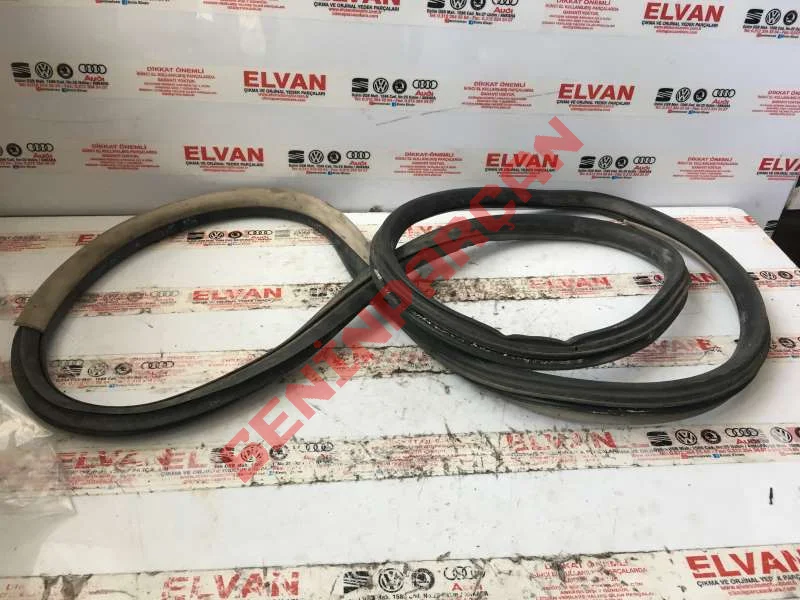 1J5867366E - İÇ KAPI FİTİLİ