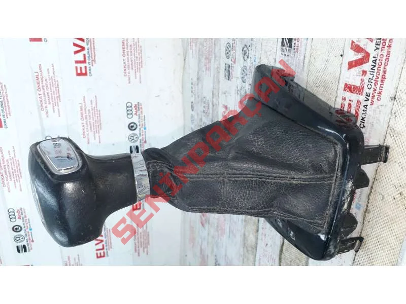 3T1713111D - VİTES KOLU