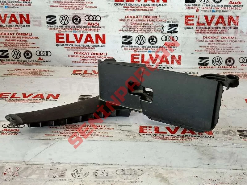 8P4959522 - DÜĞME YUVASI