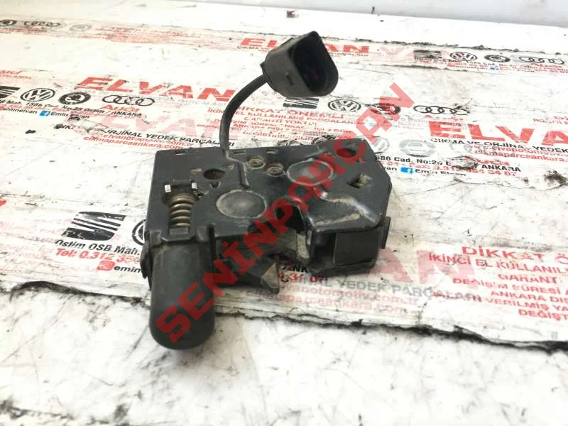 8X0823509B - MOTOR KAPUT KILIDI