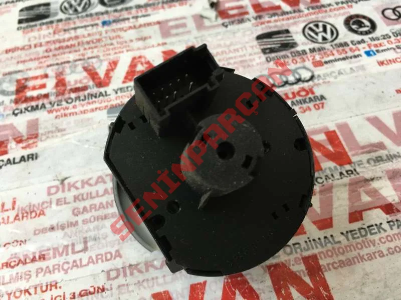 3C8941431Q - PARK VE SÜRÜŞ LAMBASI,