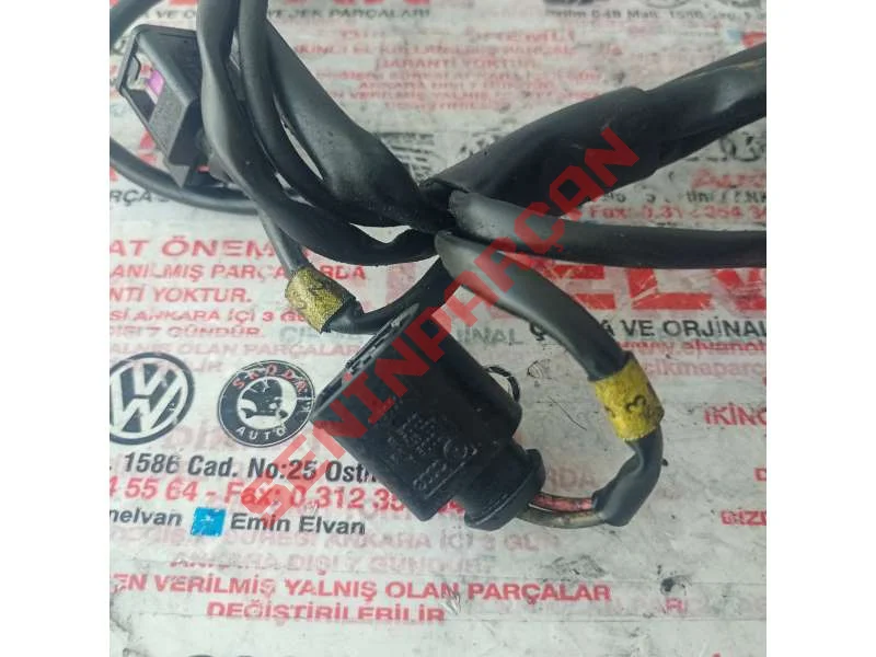 4D0971992 - KABLO SOKETI