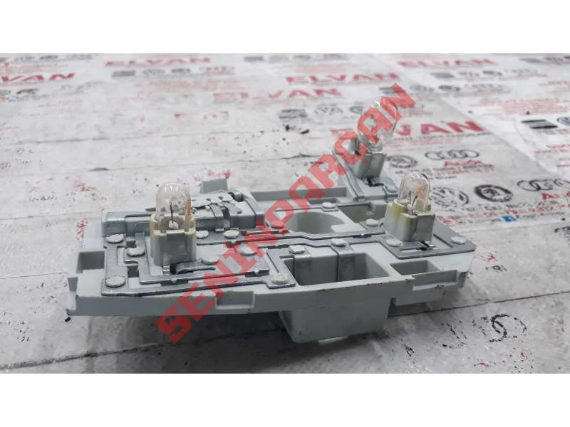 5C6945259B - AMPUL TUTUCU