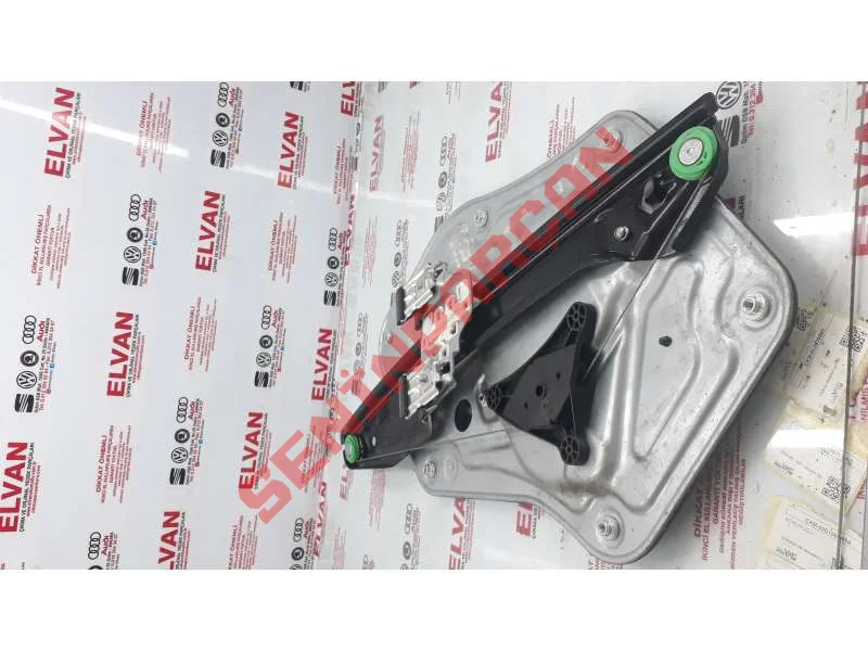 5L0837085A - KAPI KOLU IC