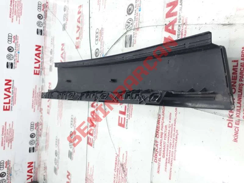 5G6839902A - KAPI CAMI ÇERÇEVESİNİN SİPERİ