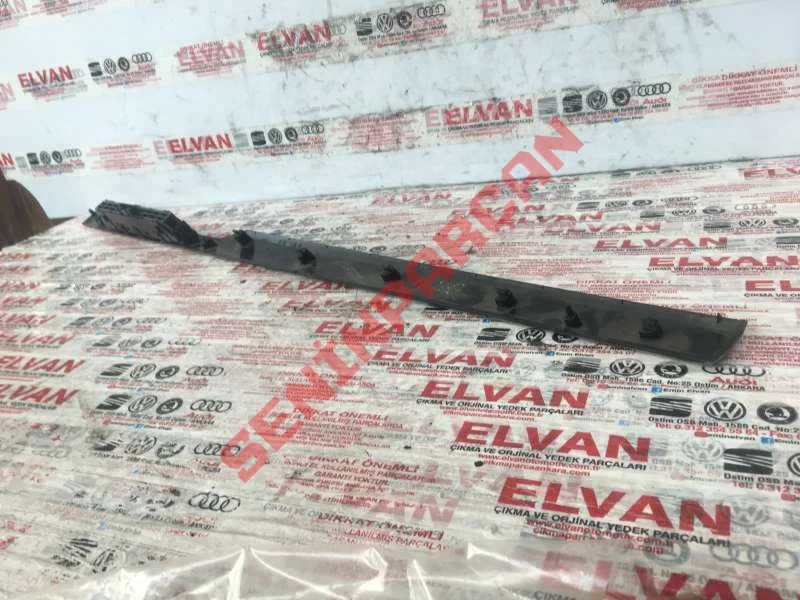 3G1853262 - ÖN GÖĞSÜN SÜS ÇITASI