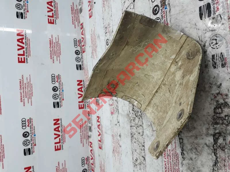 5Q0407721D - AKS MILI