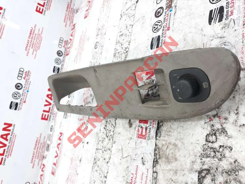 3C1867171A - TUT.KAPA.ÜST PARÇASI