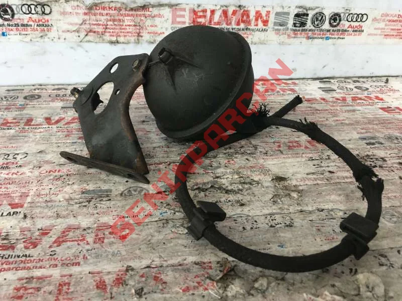 038103945B - TUTUCU SAC