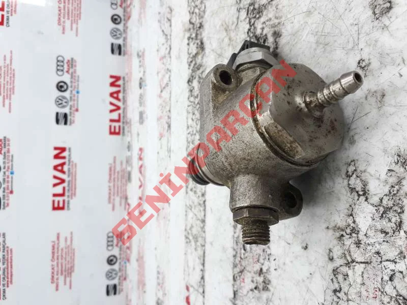 06L127025H - YAKIT POMPASI