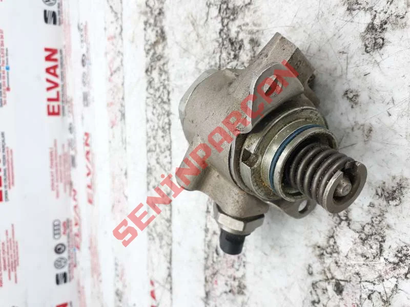 07L127026AB - YAKIT POMPASI