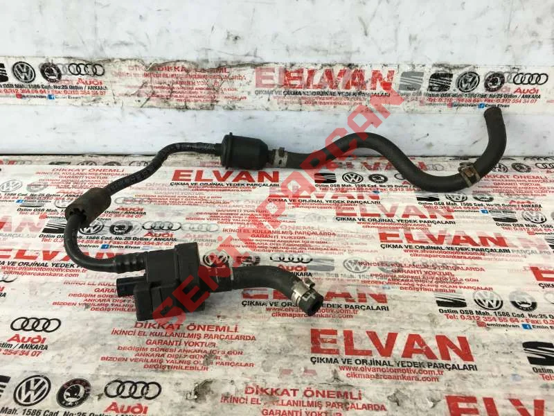 06L133781C - AKF VALFLI BAĞLANTI BORUSU