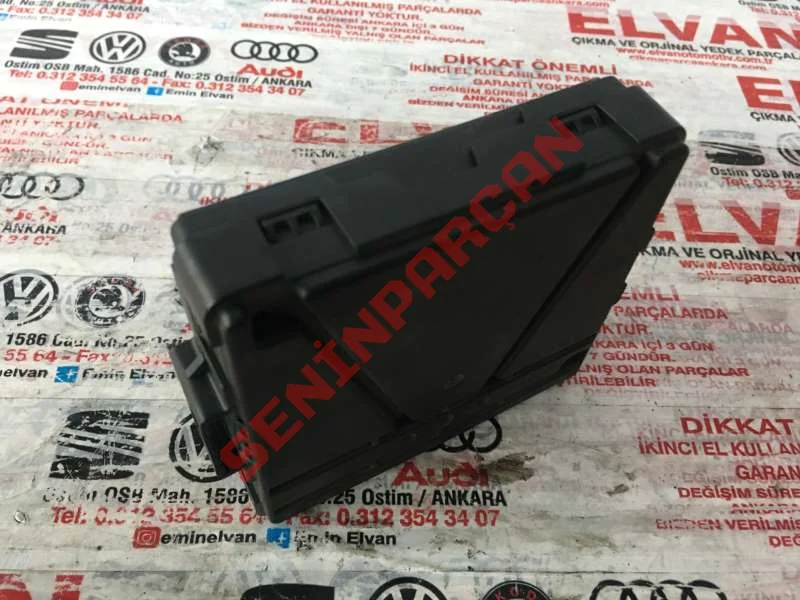 3Q0907338 - ST GER LEUCHTW REG