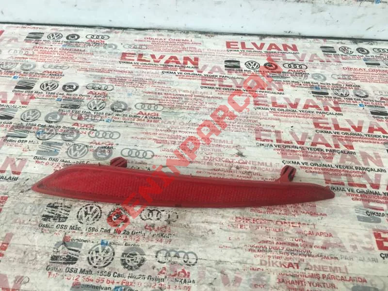 1K8945105 - REFLEKTOR