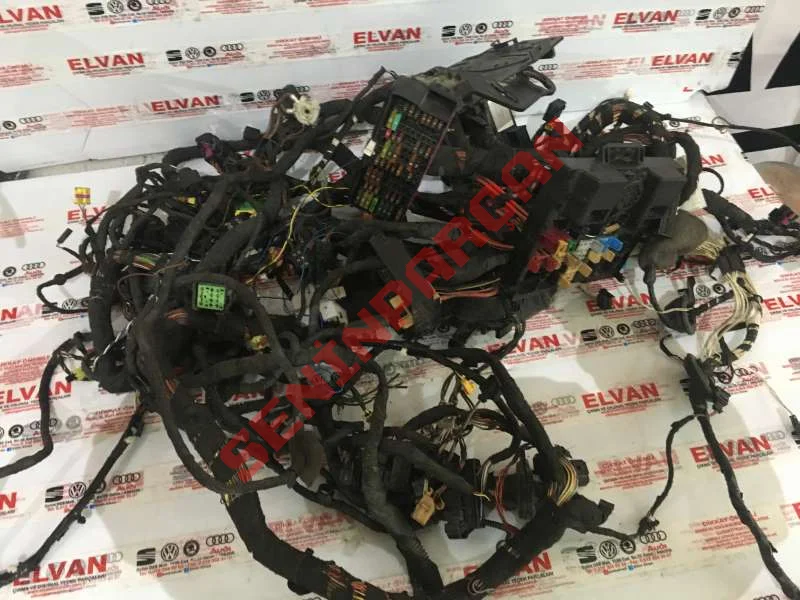 2H1907371A - MERKEZI ELEKTRIK TUTUCUSU