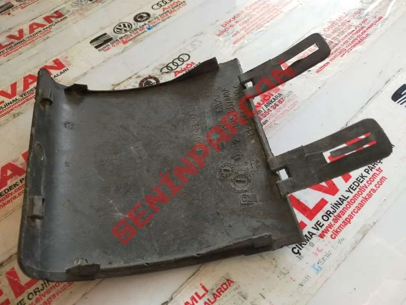 1M5807441A - KORUMA KAPAĞI