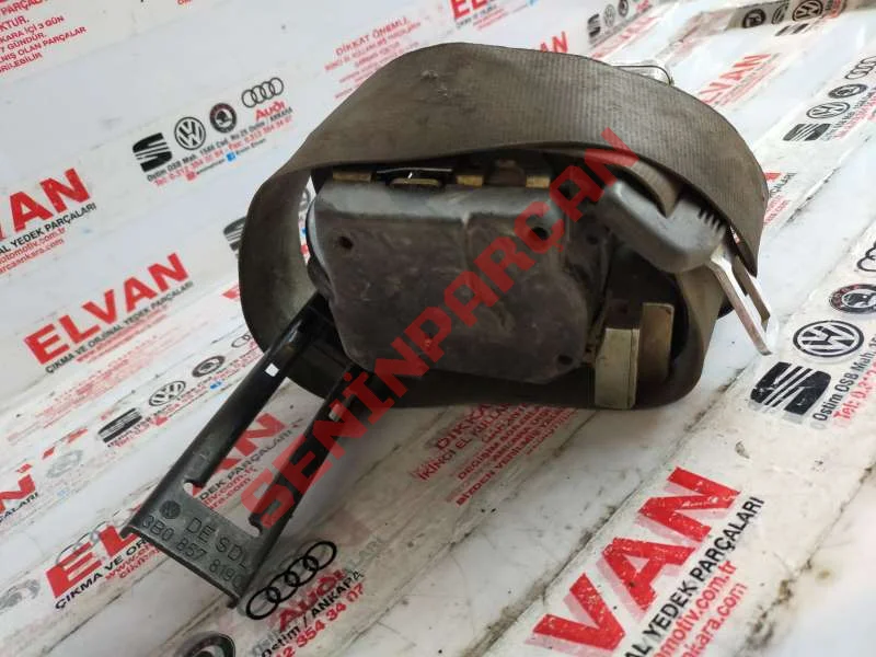 1M0857705 - BASMALI TUŞ KILIDINE SAHIP