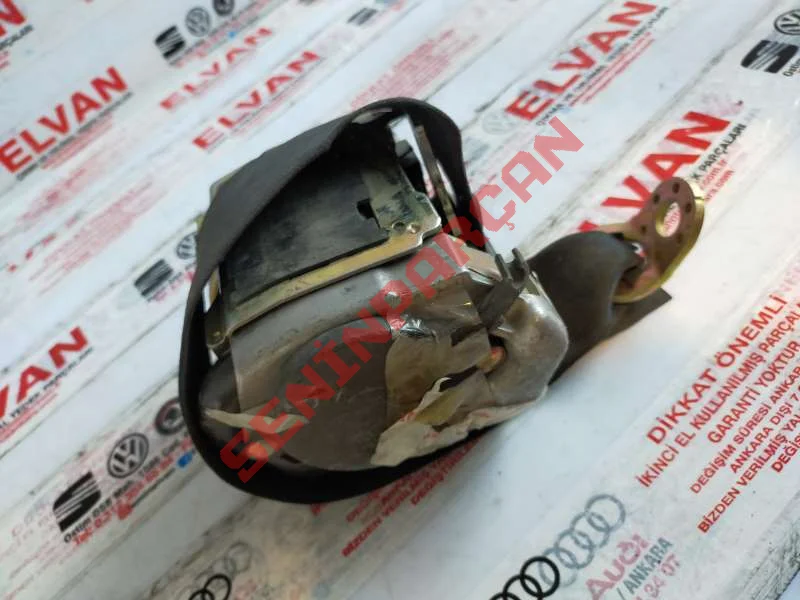 8D9857806D - ÜÇ NOKTALI EMNIYET KEMERI