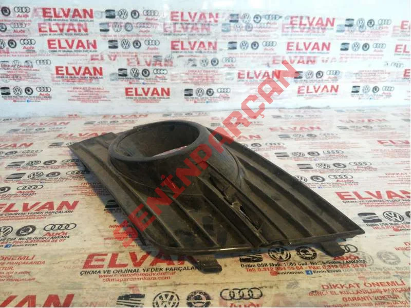 3C8853666H - TAMPON IÇIN KAPAK PARÇASI