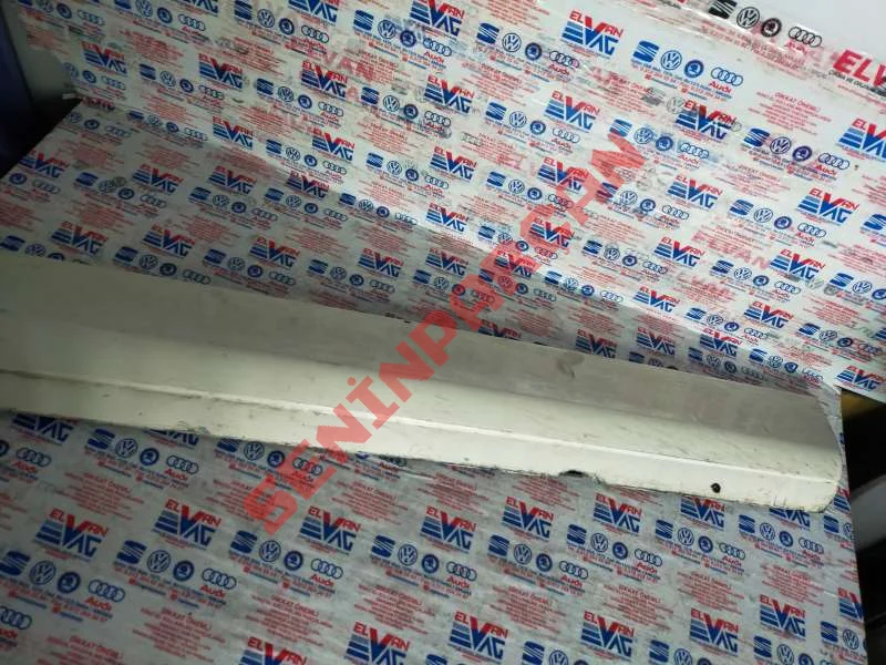 4L0853960 - KAPI KORUYUCUSU