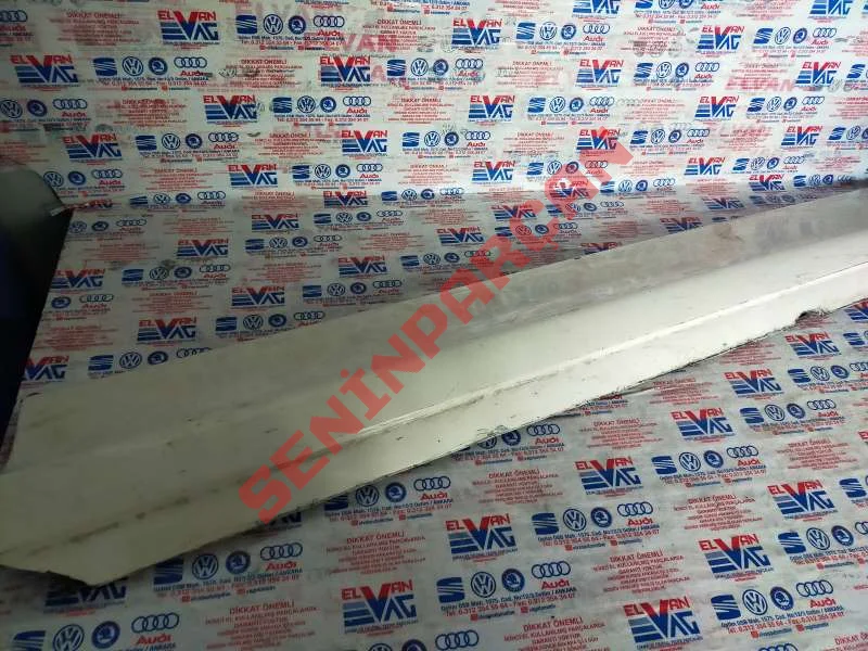 4L0853960 - KAPI KORUYUCUSU