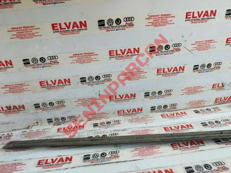 1M0853516G - KAPI SÜS ÇITASI