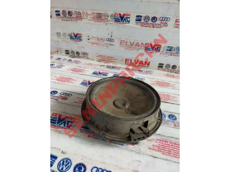 1P0035411 - ANTEN BRAKETI