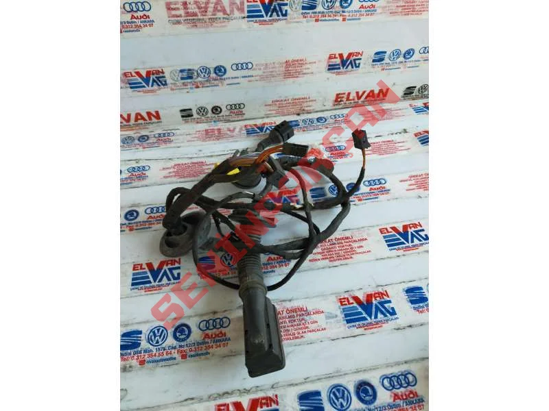 8K0971029AD - KAPI KABLO DEMETI