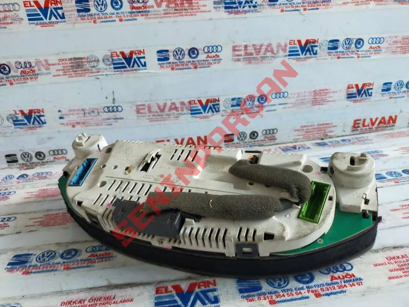 4B0920900Q - GÖSTERGE TABLOSU