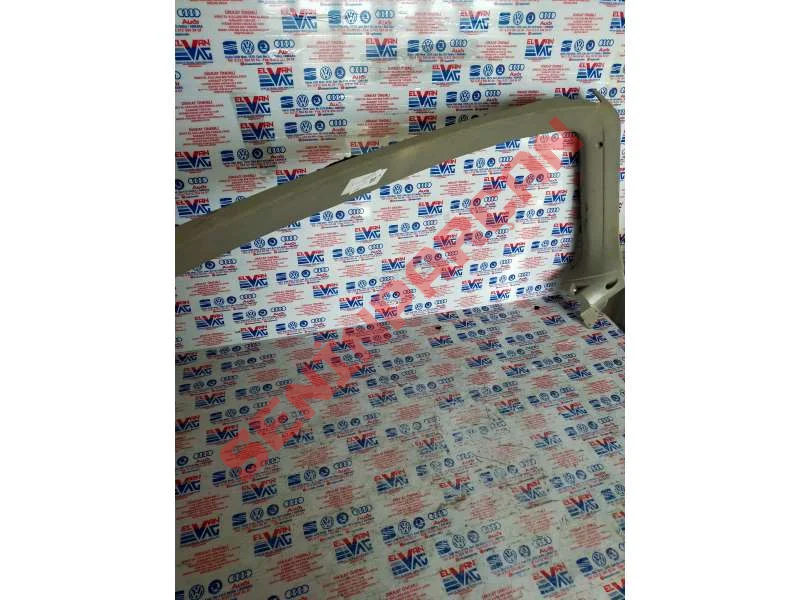 8R0867973A - BAGAJ KAPAĞI KAPLAMASI