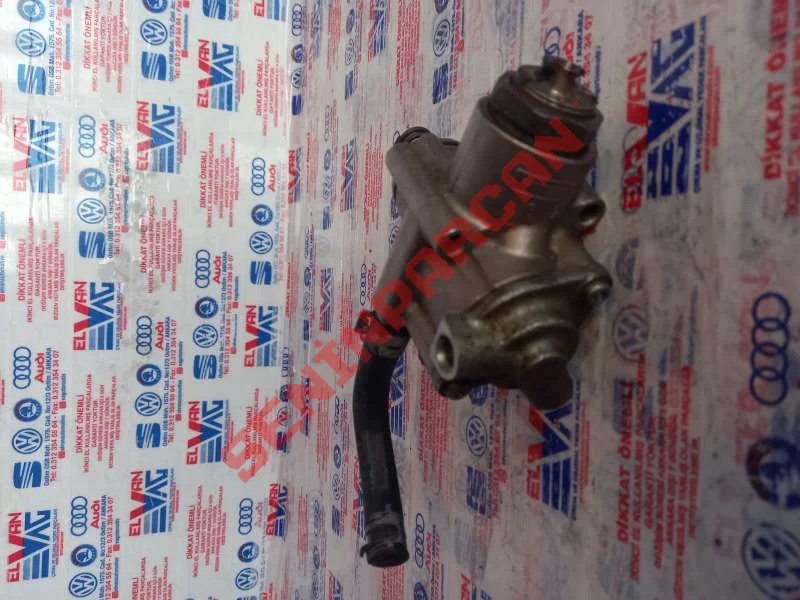 03C127025R - YAKIT POMPASI