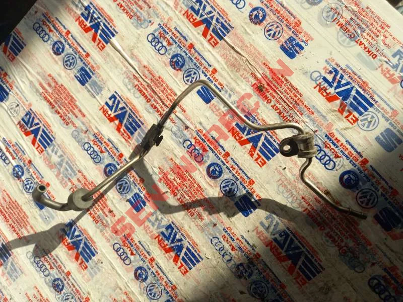 03L131605 - BAĞLANTI BORUSU