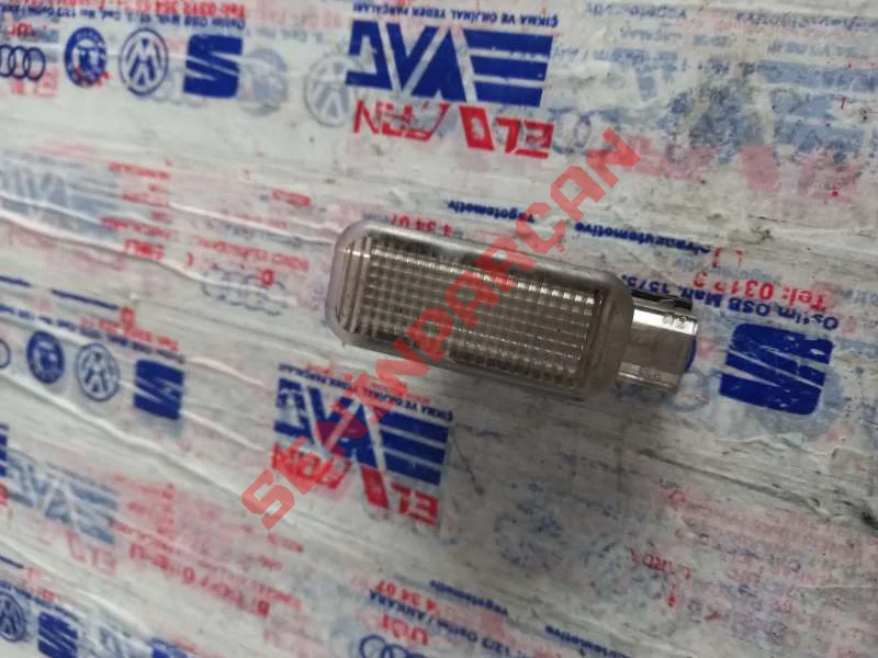 8E0947415 - YAN SINYAL LAMBASI