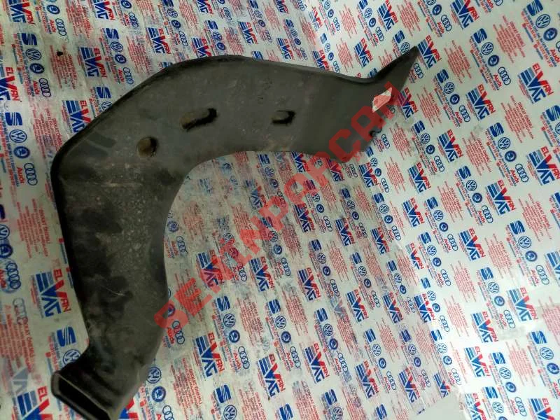 5Q0819806C - HAVALANDIRMA BORUSU SET ARKA SAG SOL