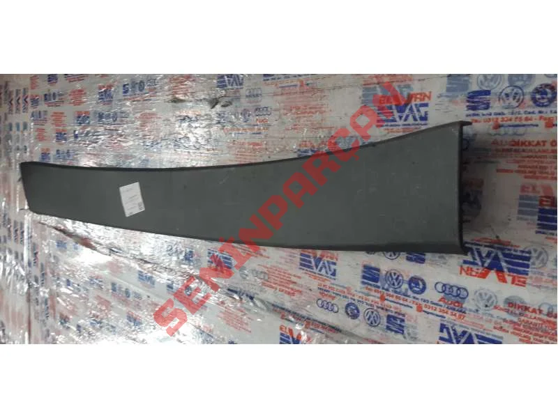 4G8867606 - BAGAJ KAPAĞI KAPLAMASI