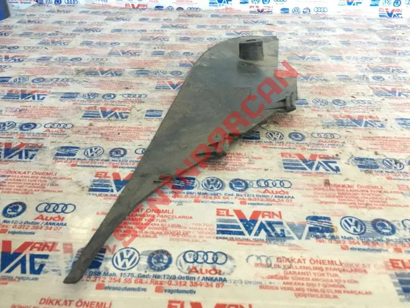 5M1863046C - ORTA KONSOL IÇIN YAN