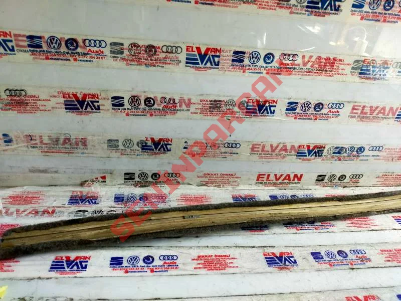 7H0868551D - TAVAN KAPLAMASI KAPAK ÇITA-