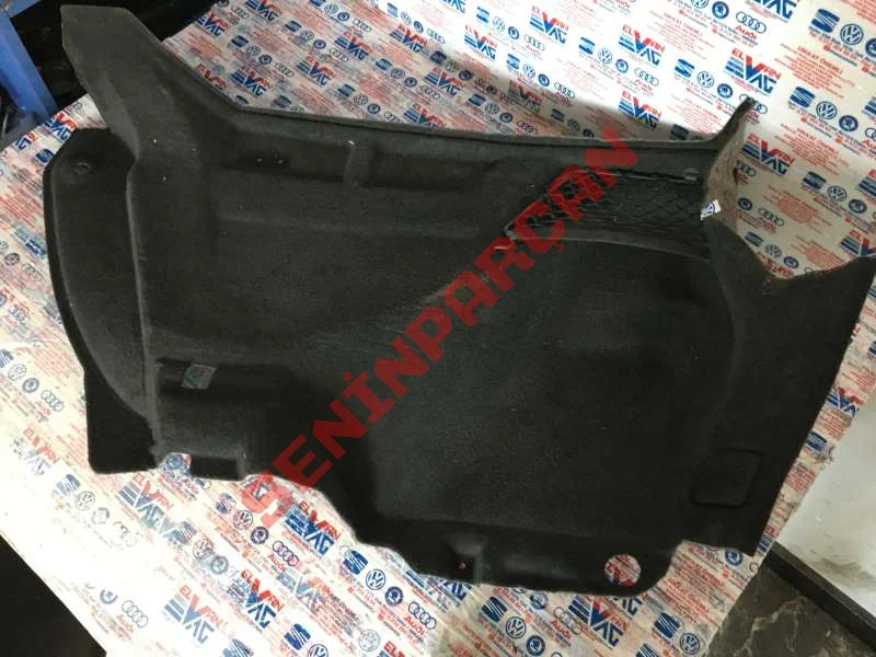 5F0867427G - FILELI GÖZE SAHIP BAGAJ