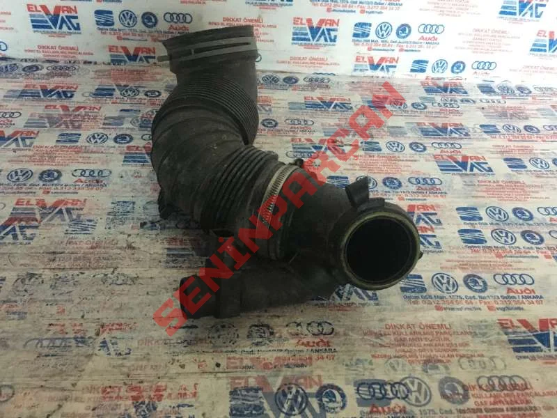 1K0129654BB - HAVA ILETIM HORTUMU