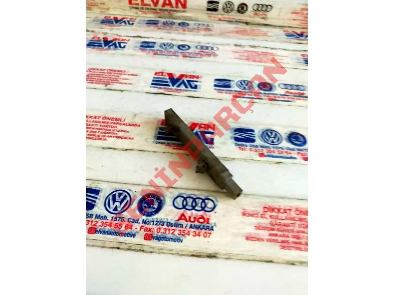 5K0962132B - ANTEN BRAKETI