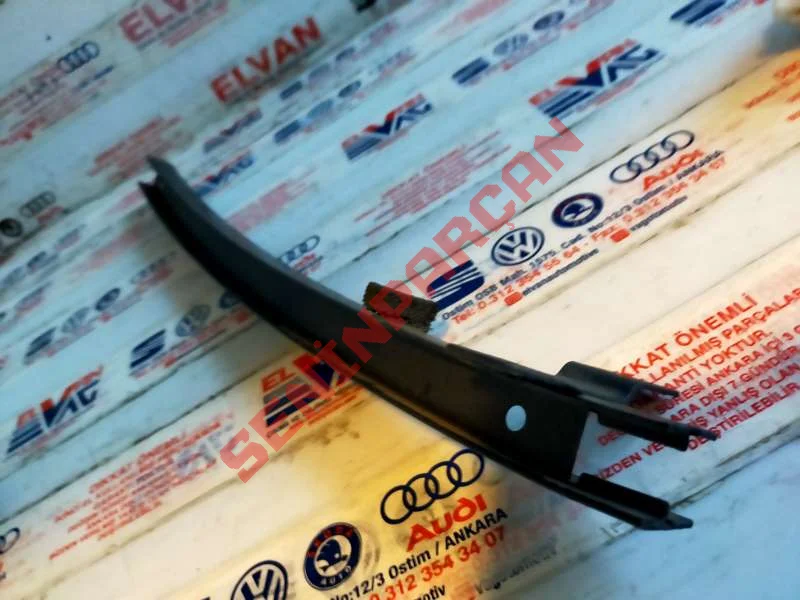 3AE839407 - KILAVUZ KIZAKLARI