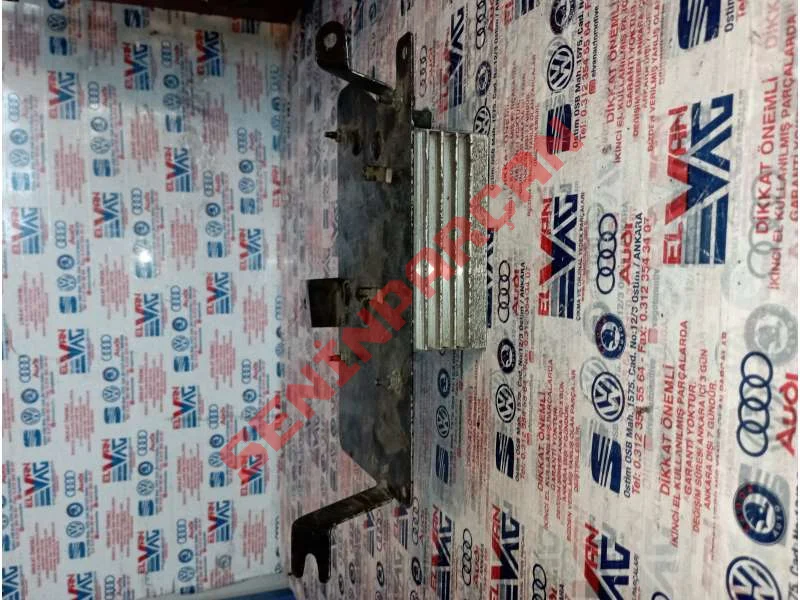 8E5035223 - AMPLIFIKATOR