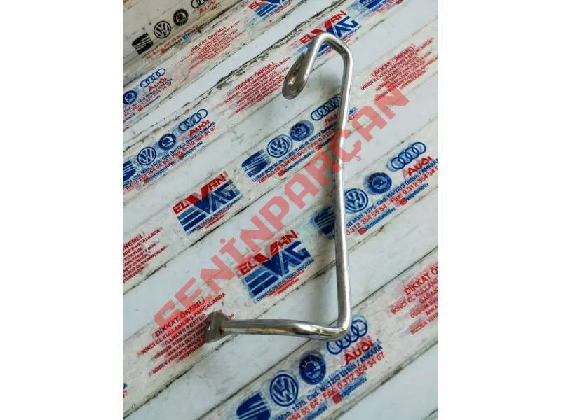 8P3857826 - TAVAN SPOILERI