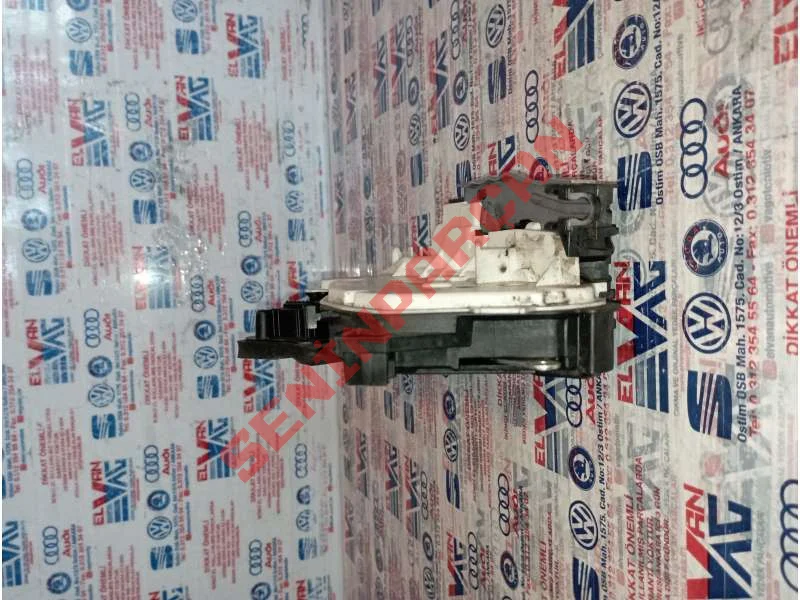 5E1837015 - KAPI KILIDI